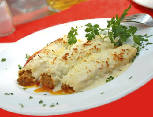 Canelones con salchichas alemanas